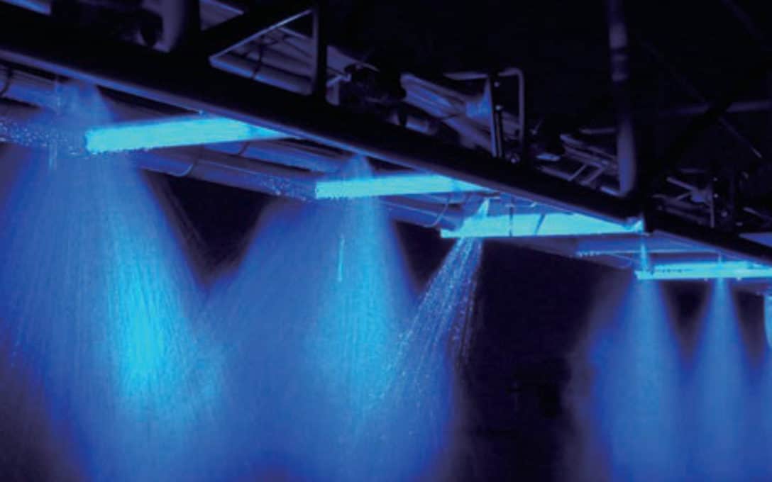 Ultra-Blue Light Illuminating Spray